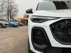 AUDI Q5 2.0 TDI quattro 150 kW/ 21"/ BUSINESS/ S LINE AUDI Q5 2.0 TDI quattro 150 kW/ 21"/ BUSINESS/ S LINE