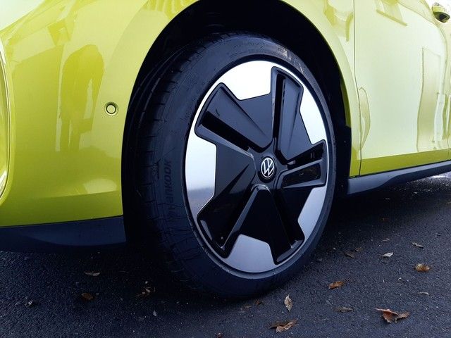 Fahrzeugabbildung Volkswagen ID.Buzz Pro Navi LED AHK ACC FSE PDC SHZ Klima