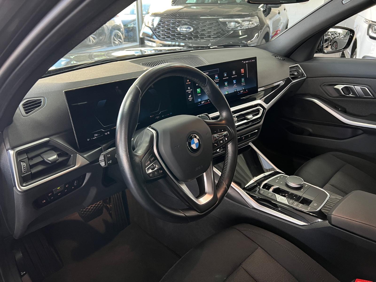 BMW 318d Touring Himmel Anthrazit+Driving Assist