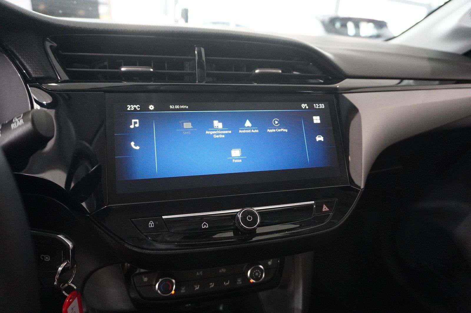 Fahrzeugabbildung Opel Corsa F 1.2 FACELIFT NAVI/LED/KAMERA/VIRTU./DAB+