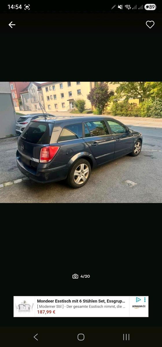 Opel Astra 2009 — rear view