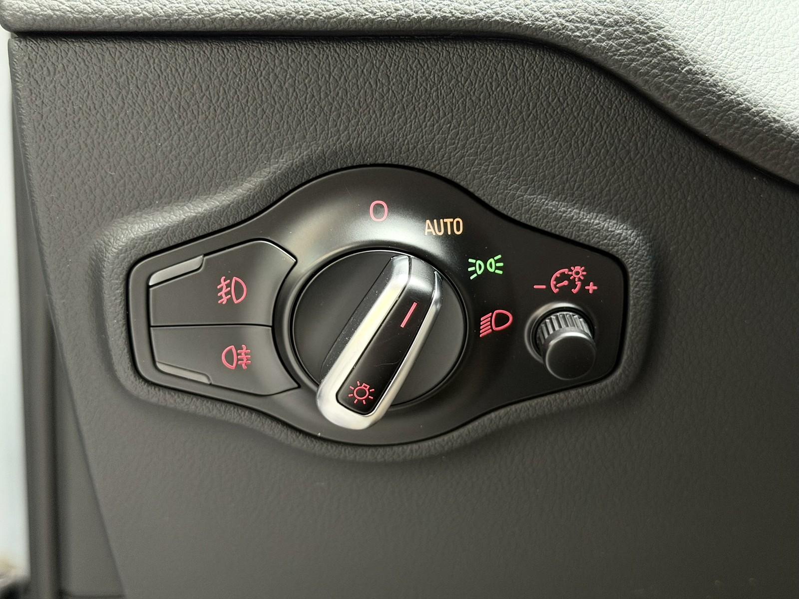 Audi Q5 3.0 TDI 190 kW quattro ALLRAD|AHK|XENON|SHZ|K