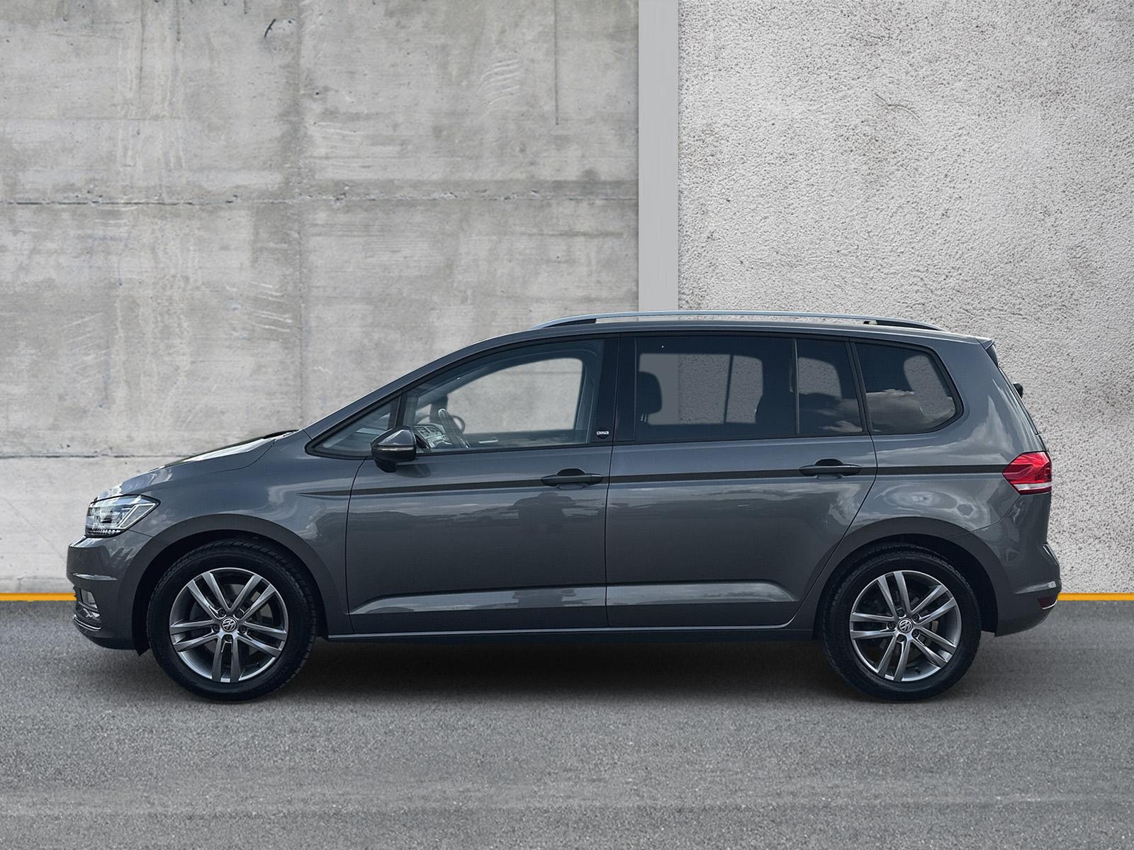 Volkswagen Touran 1.4 TSI DSG Sound AHK LED PANOD ACC