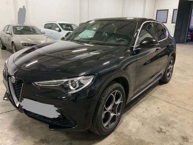 Alfa Romeo Stelvio 2.0 Turbo 200 CV AT8 Q4 Super