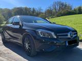 Mercedes-Benz 200 - Mercedes-Benz 200: Sportwagen