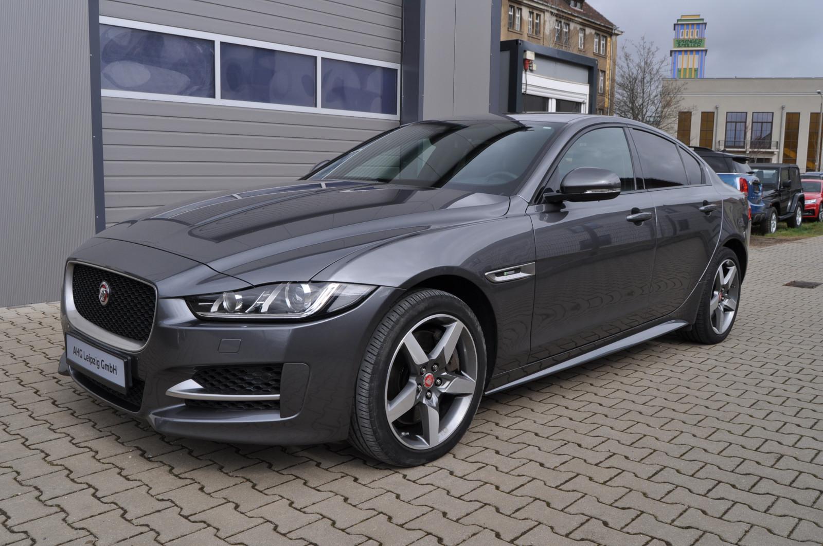 Jaguar XE R-Sport AWD NAV Leder Kamera