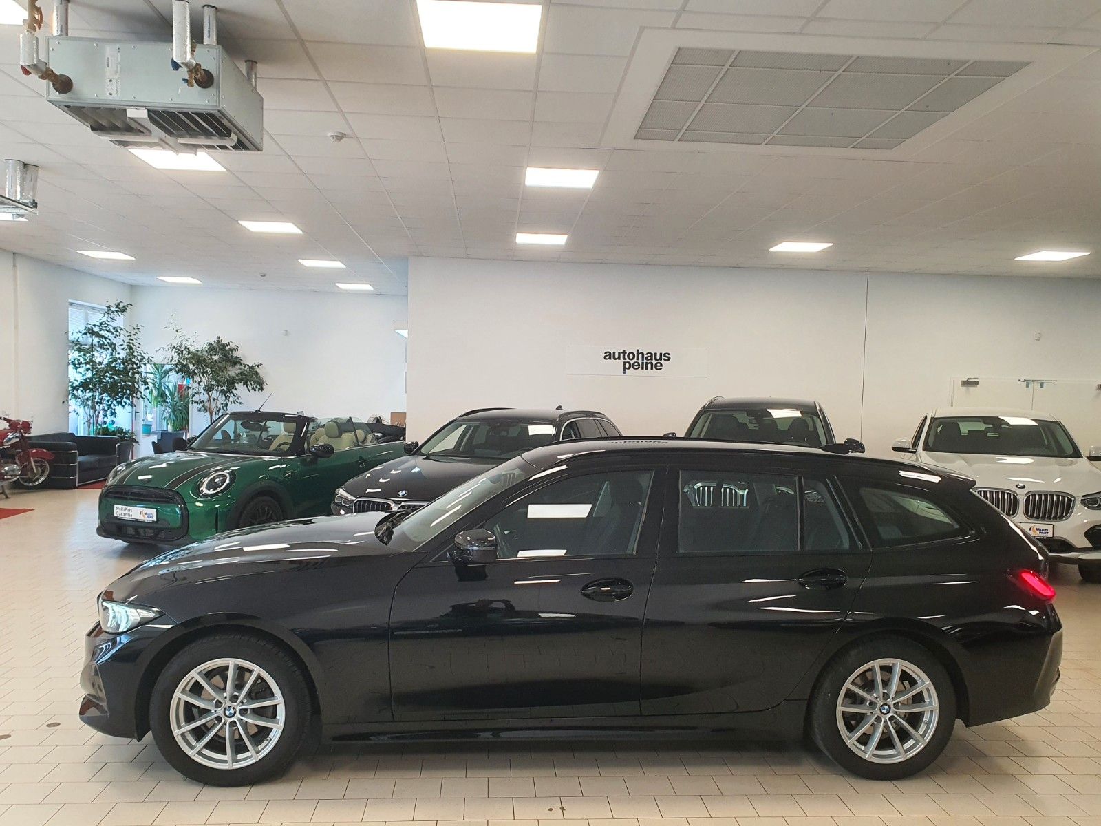 BMW 320i SAG/Navi/AHK/DrivAss&FernAss/Tempomat foto 7