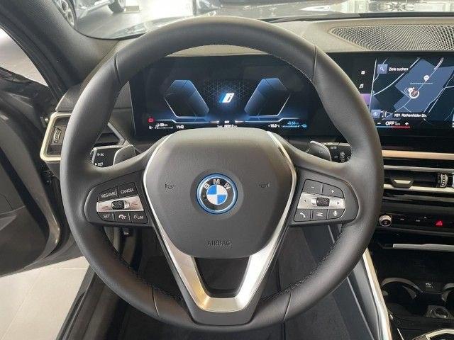 BMW 330e Touring Aut. AHK ParkingAssistant SHZ