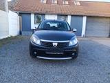 Dacia Sandero Stepway - Dacia Gebrauchtwagen von 2010