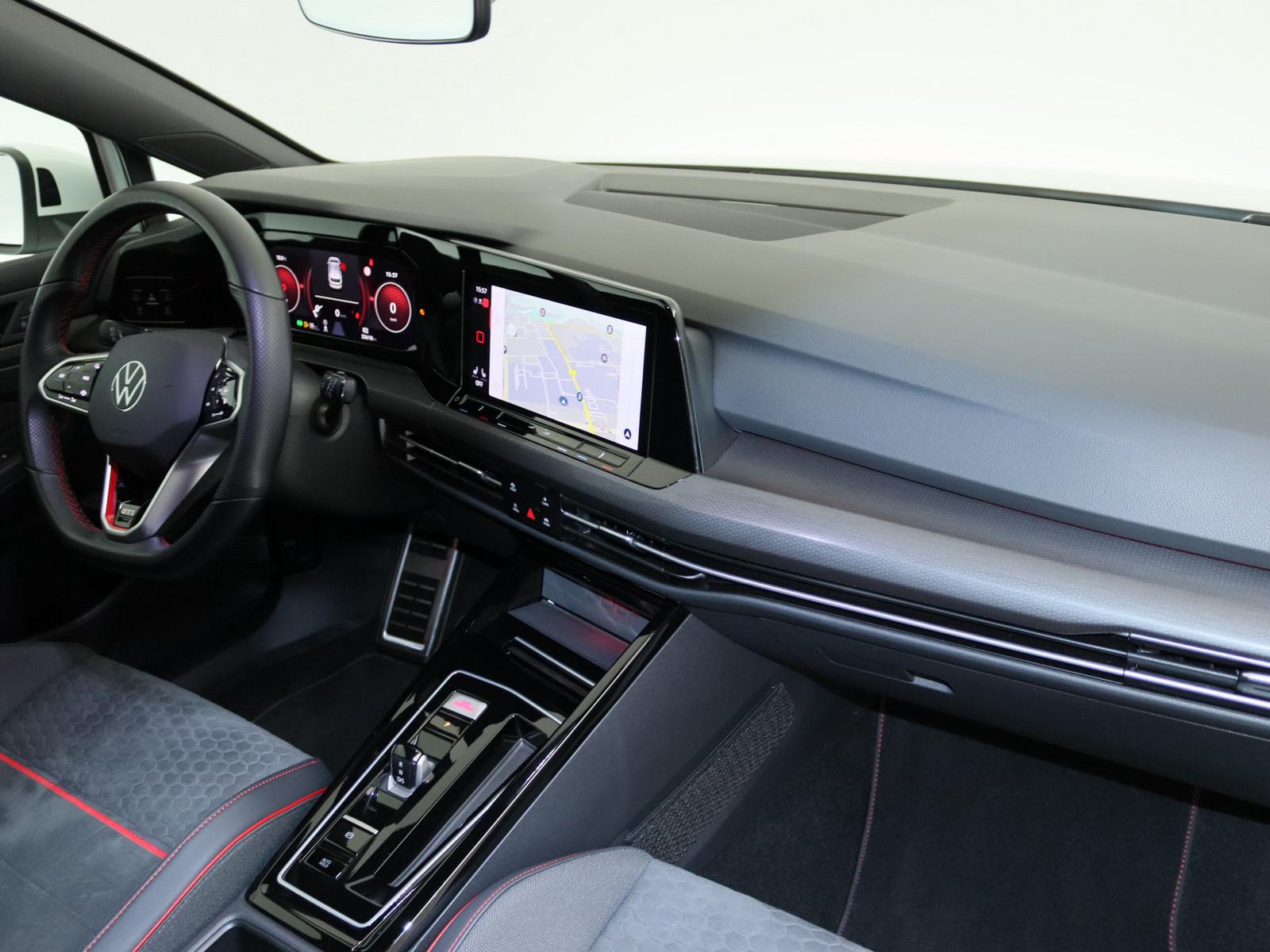 Volkswagen Golf VIII 2.0 TSI GTI Clubsport LED NAVI SHZ PDC, миниатюра 6