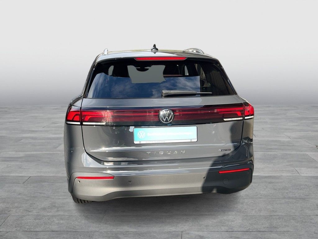 Volkswagen Tiguan 2.0 TDI DSG 4Motion Life Navi AHK Standhz foto 5