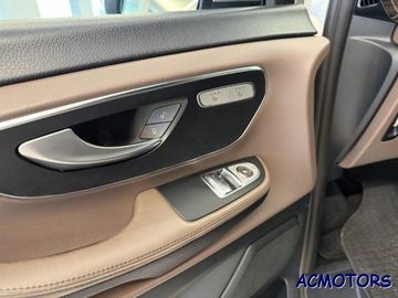 Mercedes V 250 - 10