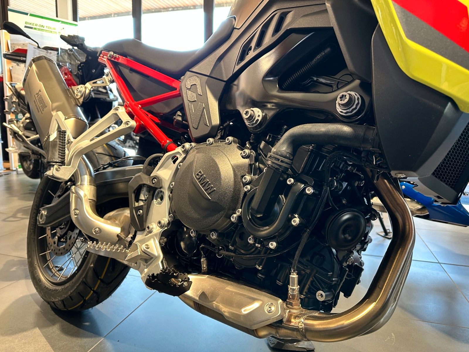 Fahrzeugabbildung BMW F900GS - Neufahrzeug sofort verfügbar!