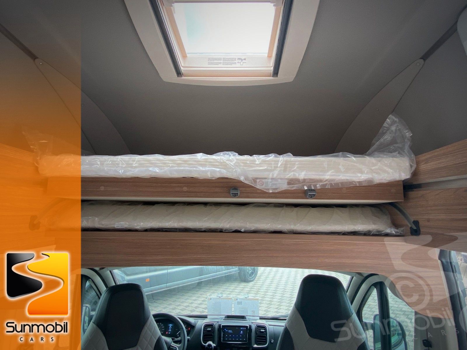 Fahrzeugabbildung Weinsberg CaraBus 600 MQH Edition Fire Automatik