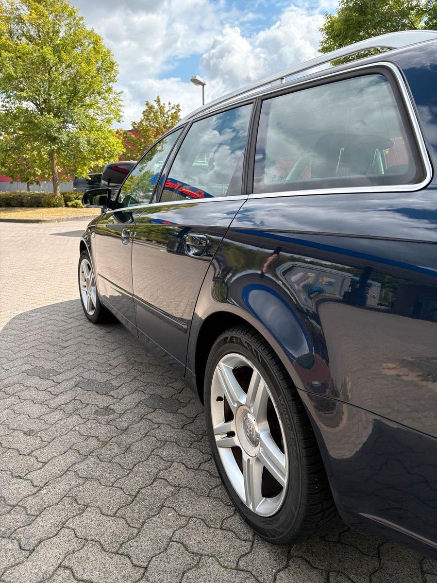 Audi A4 2005 — photo 6
