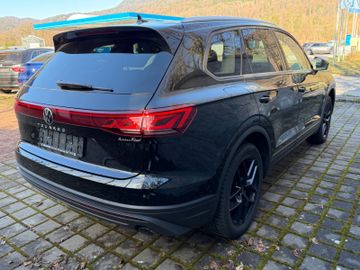 Volkswagen Touareg - 6