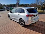 Mercedes-Benz B 250 AMG Line - Mercedes-Benz B 250 mit Benzin-Antrieb: Van, Automatik