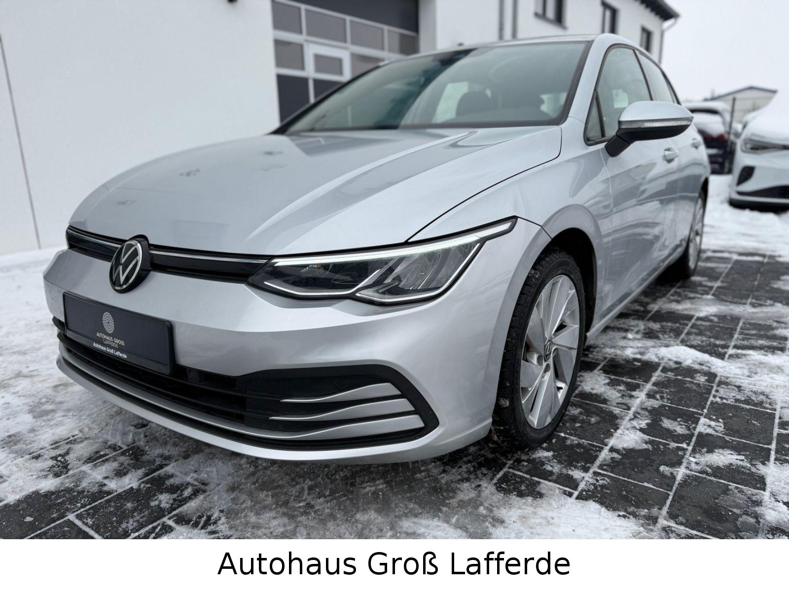 Volkswagen Golf VIII Lim. Life eTSI SHZ LED Navi