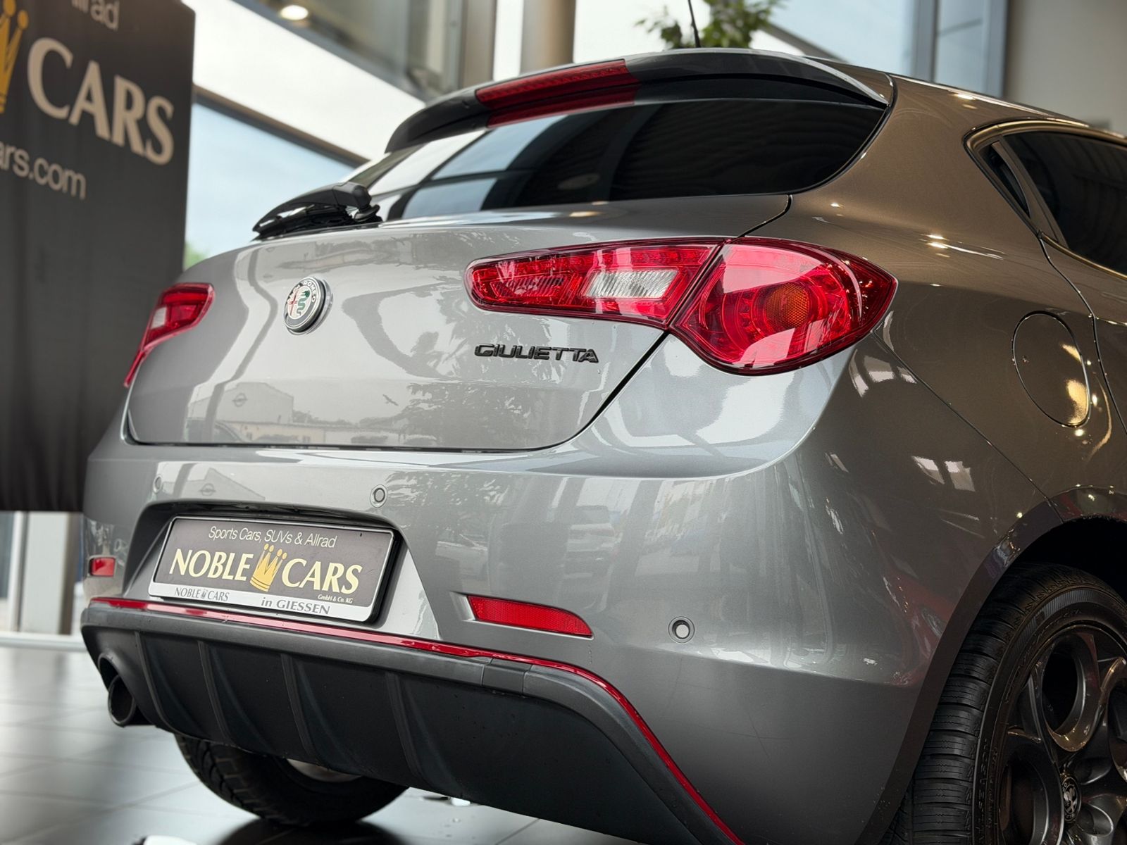 Fahrzeugabbildung Alfa Romeo Giulietta Sport SitzHz PDC NAVI