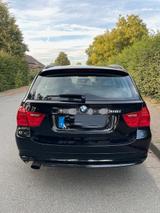 BMW 318i  - BMW 318 aus 2012: 318i