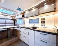 Phoenix MaXi-Alkoven 8000 BMRSLG -AHK -Luftfeder HA (8/17)