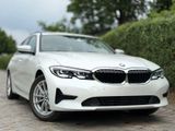 BMW 330 Baureihe 3 Touring 330 I Advantage*1ERH* - BMW: Weiß, 1er