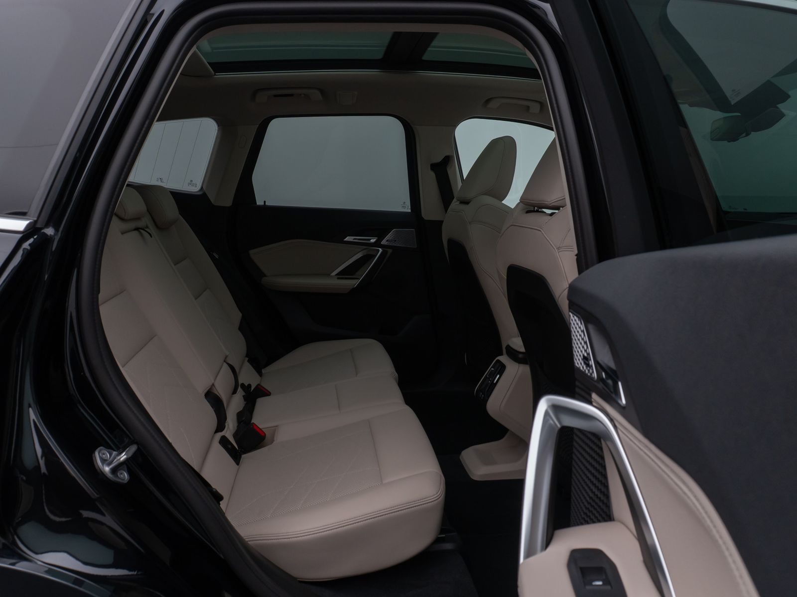 Fahrzeugabbildung BMW X1 sD18i xLine Panorama 360°HUD DAB H/K Sport