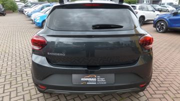 Dacia Sandero Stepway Expression +TCe 110 PS mit Winte