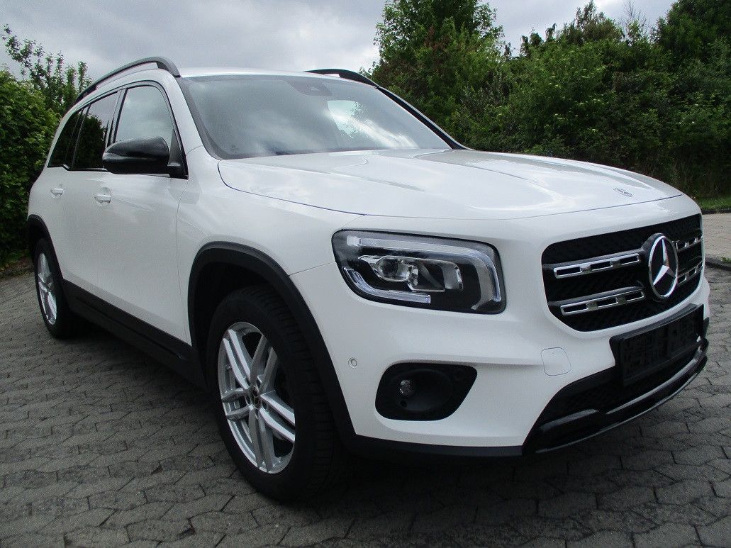 MERCEDES-BENZ GLB 200 d Nightpaket+LED+NAVI+Leder