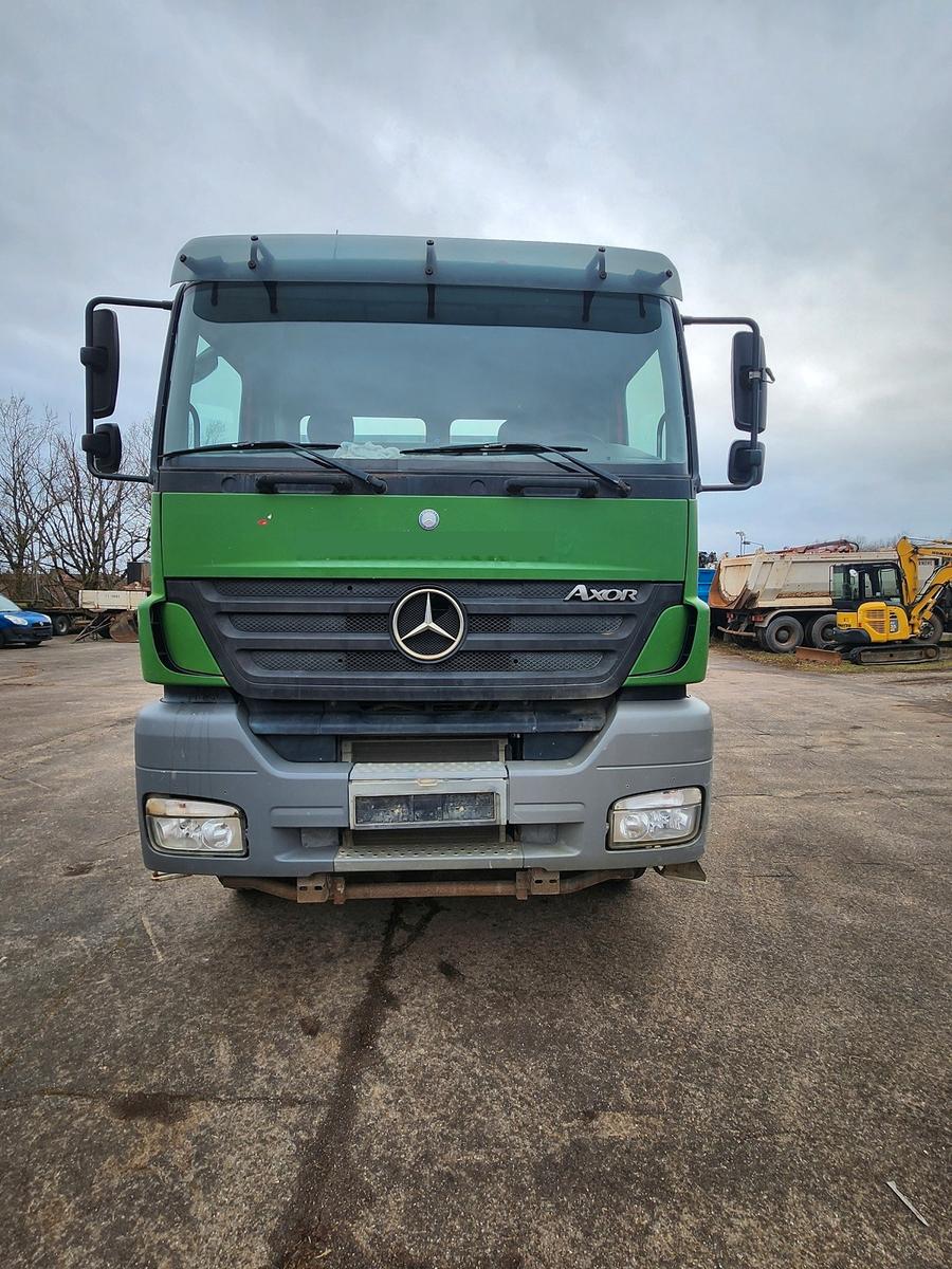 Mercedes-Benz AXOR 3240