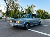 Volkswagen Golf Cabriolet Karmann - Volkswagen Golf Oldtimer mit Benzin-Antrieb: Cabrio