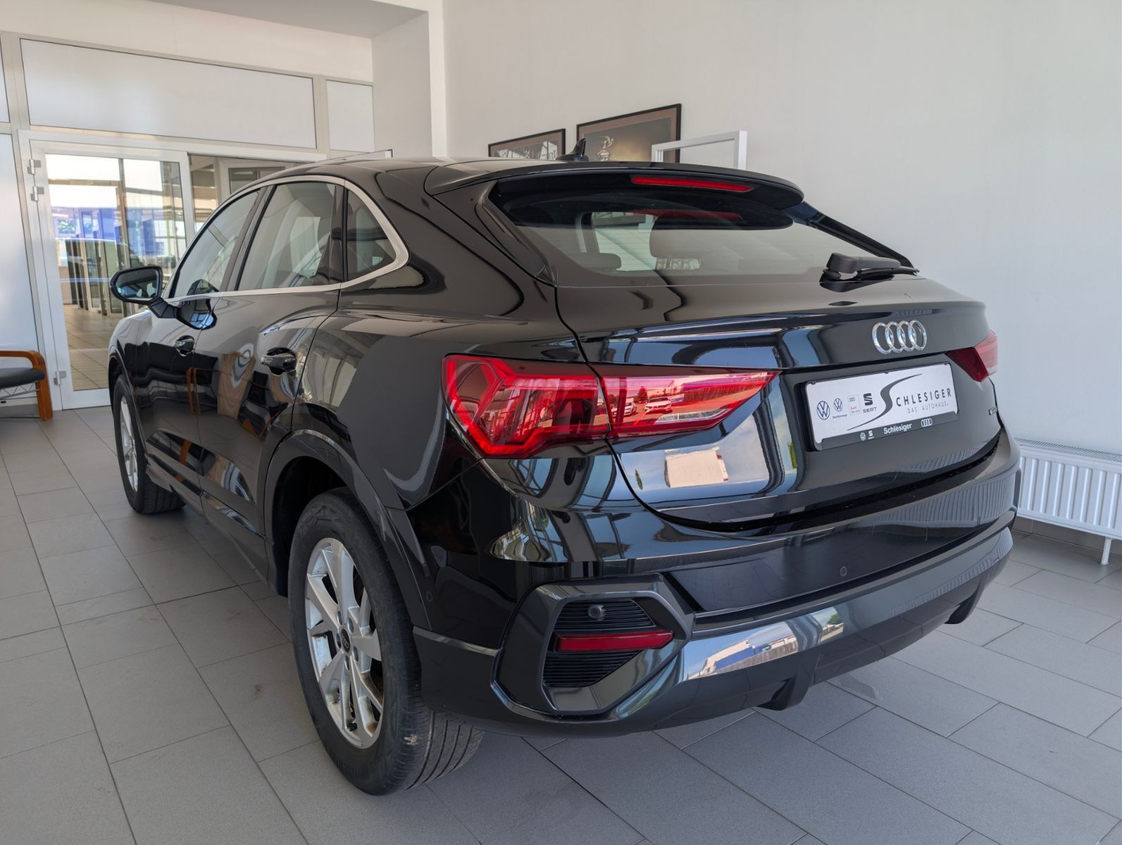Audi Q3 Sportback Quattro 40 TDI AZV/NAVI/MATRIX foto 2