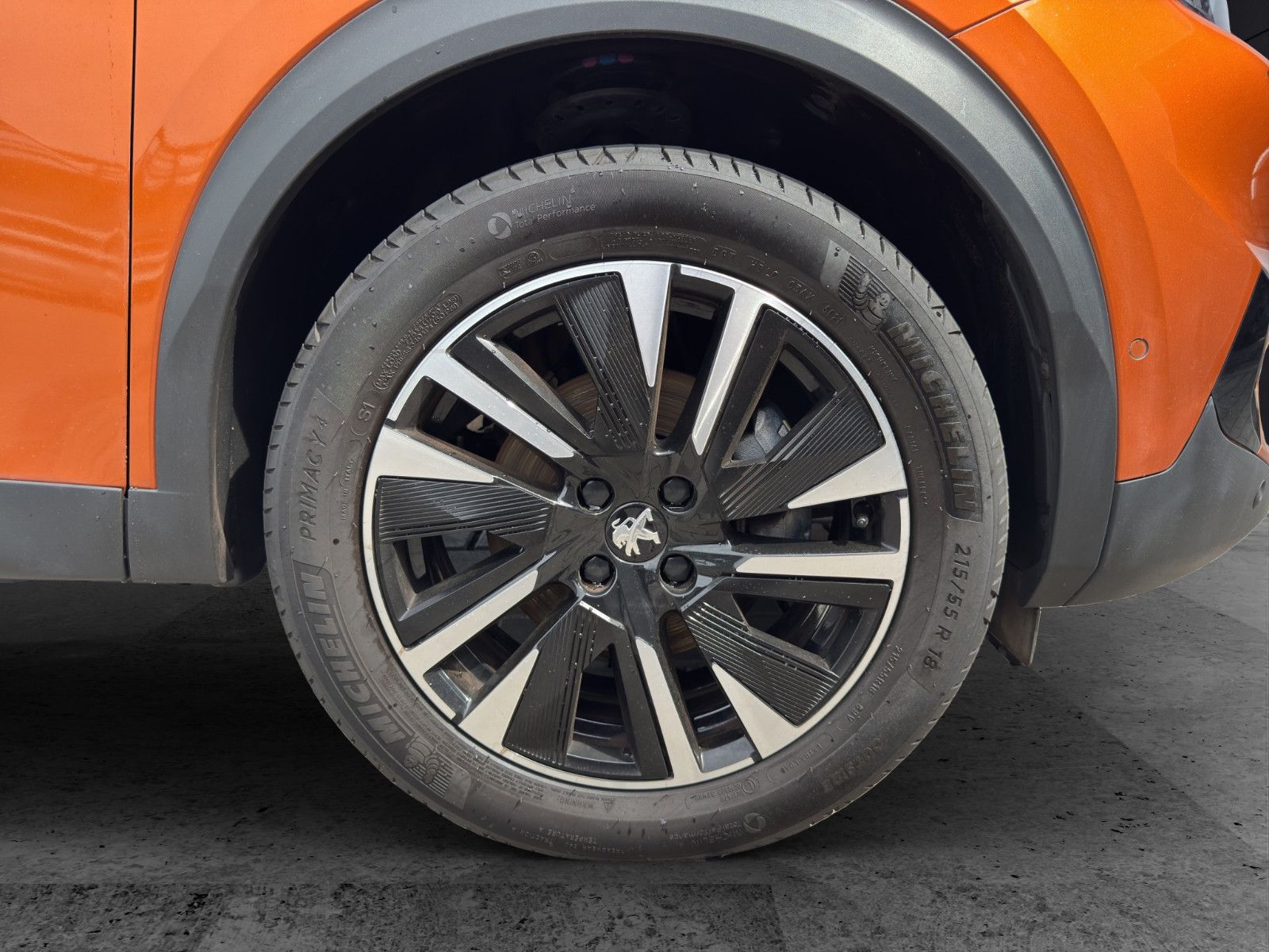 Fahrzeugabbildung Peugeot 2008 GT Pack*180° Cam*ACC*Sportpaket*Keyless