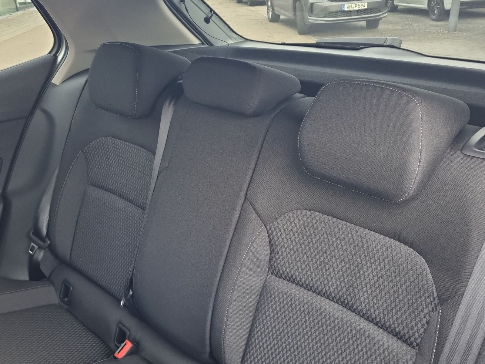 Fahrzeugabbildung SKODA Fabia Tour 1,0 TSI 85KW/115PS Ladeboden Lodge