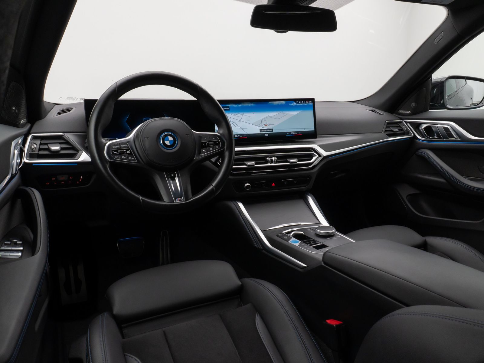 Fahrzeugabbildung BMW i4 eD40 M Sport Kamera DAB H/K Komfort 18Zoll