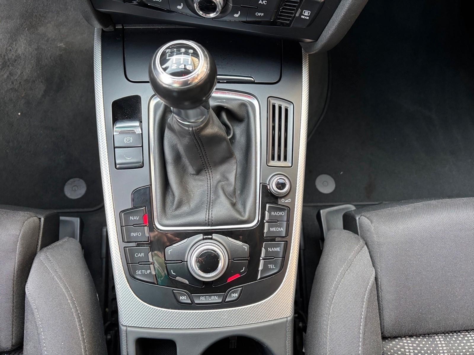Audi A4 Avant Ambition/Navi/FSE/SHZ/BiXenon/4Season