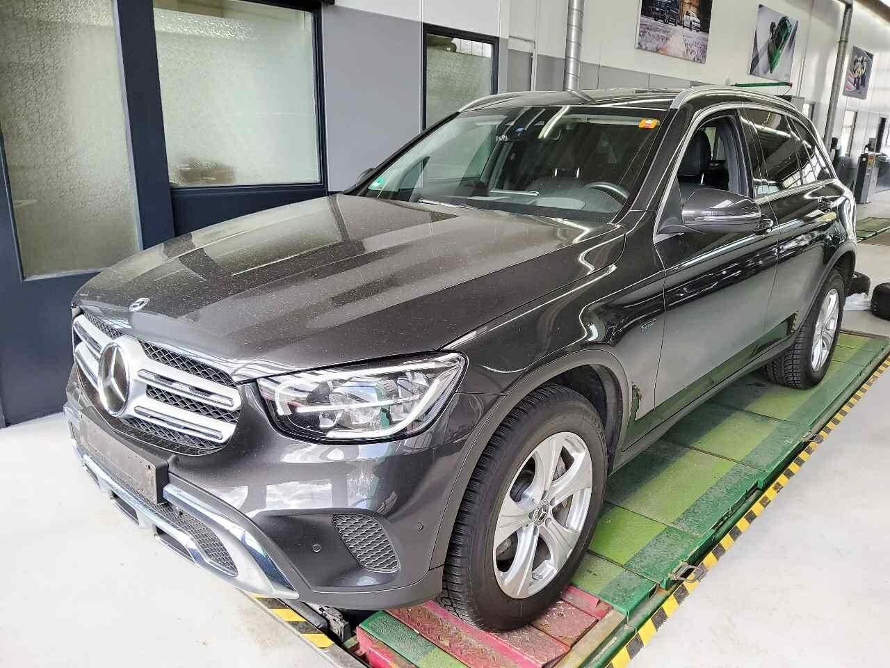 Mercedes GLC 300 - 1