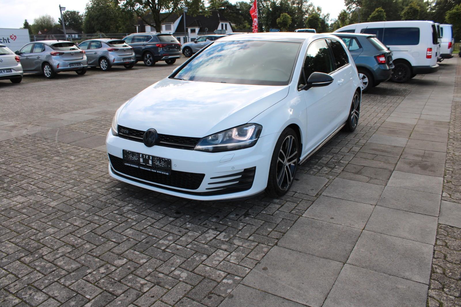 Volkswagen Golf VII GTD DSG