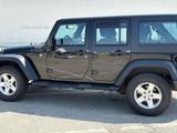 Jeep Wrangler Unlimited Sport 2.8 CRD Schalter - Jeep Wrangler: Sport