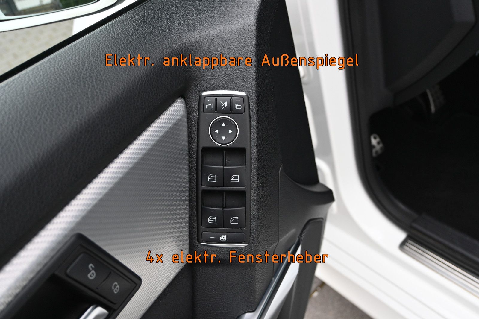 Fahrzeugabbildung Mercedes-Benz GLK 220 CDI 4MATIC 7G-Tr. AMG °AHK°PANO°KAMERA°