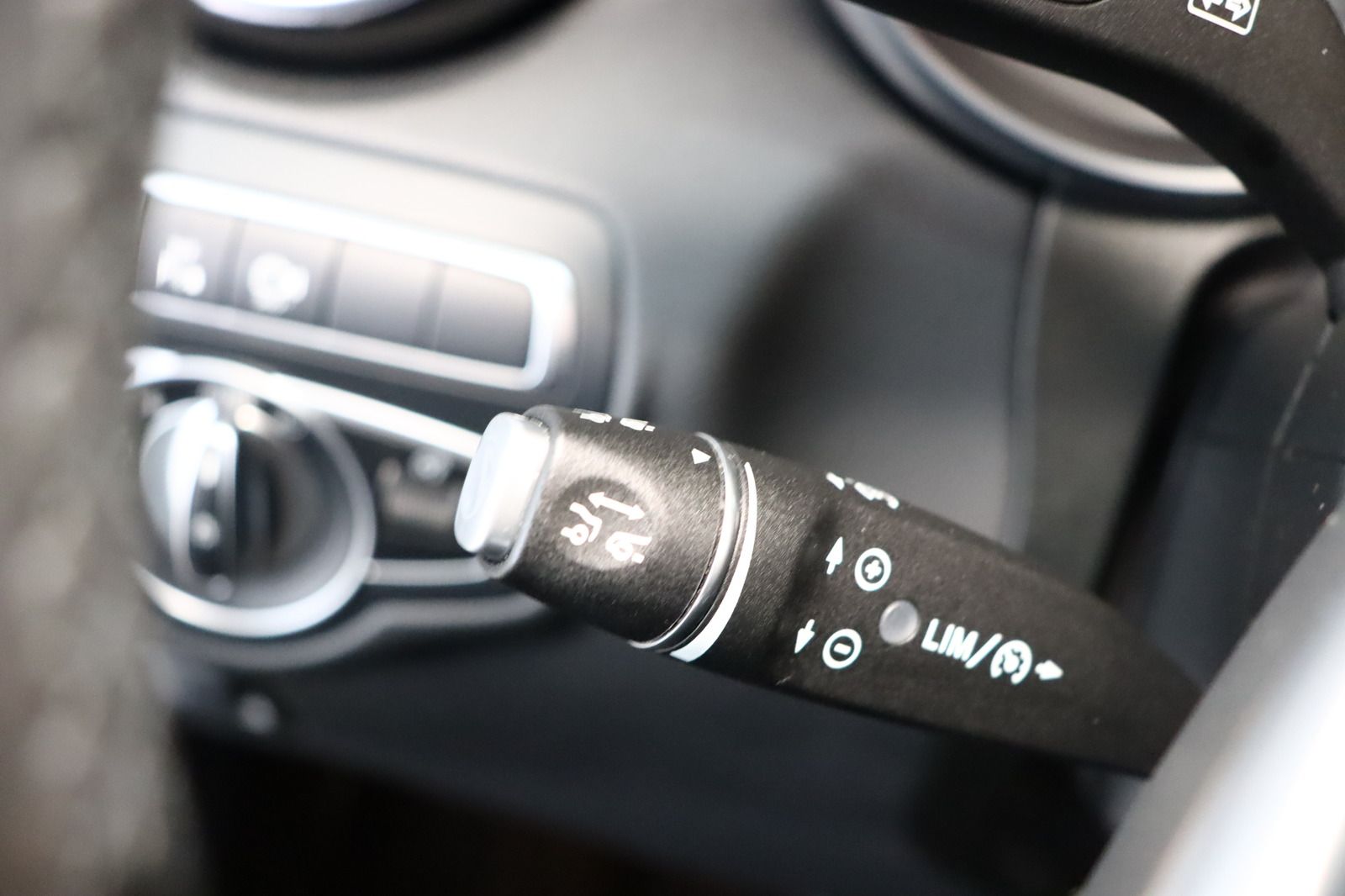 Fahrzeugabbildung Mercedes-Benz GLC 350 QE 4Matic * AMG-Paket * LED *