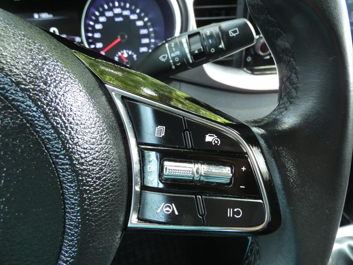 Kia cee'd SW 1.5 T-GDI Kamera LM PDC LED Klima SHZ