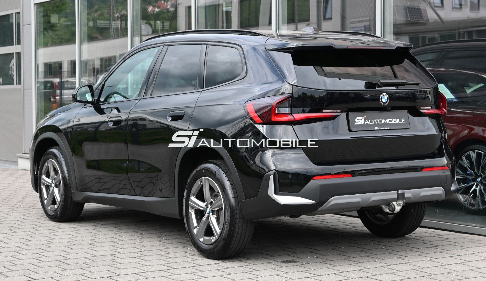 Fahrzeugabbildung BMW X1 xDrive20d °ACC°AHK°ADAPT.LED°HUD°HARMAN°360°