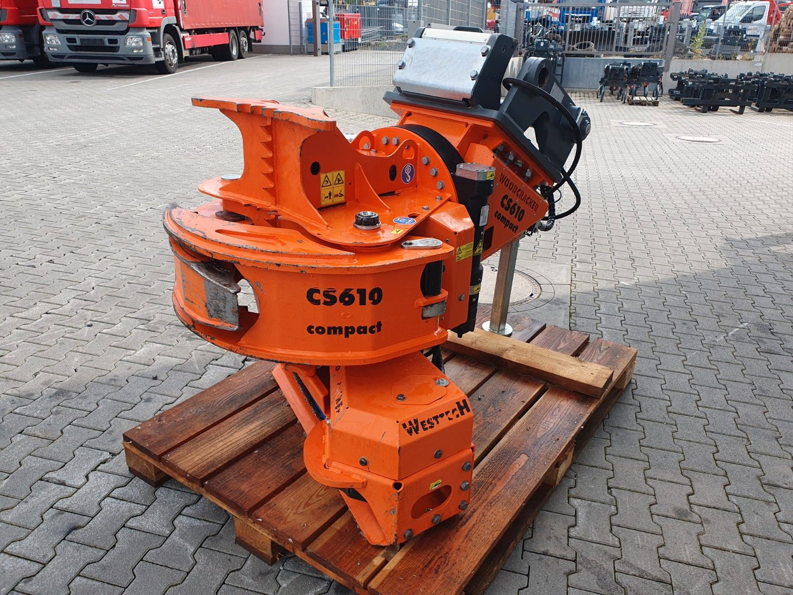 Fahrzeugabbildung Andere Westtech CS610 Powertiltator / SW48 / DEMO 2022