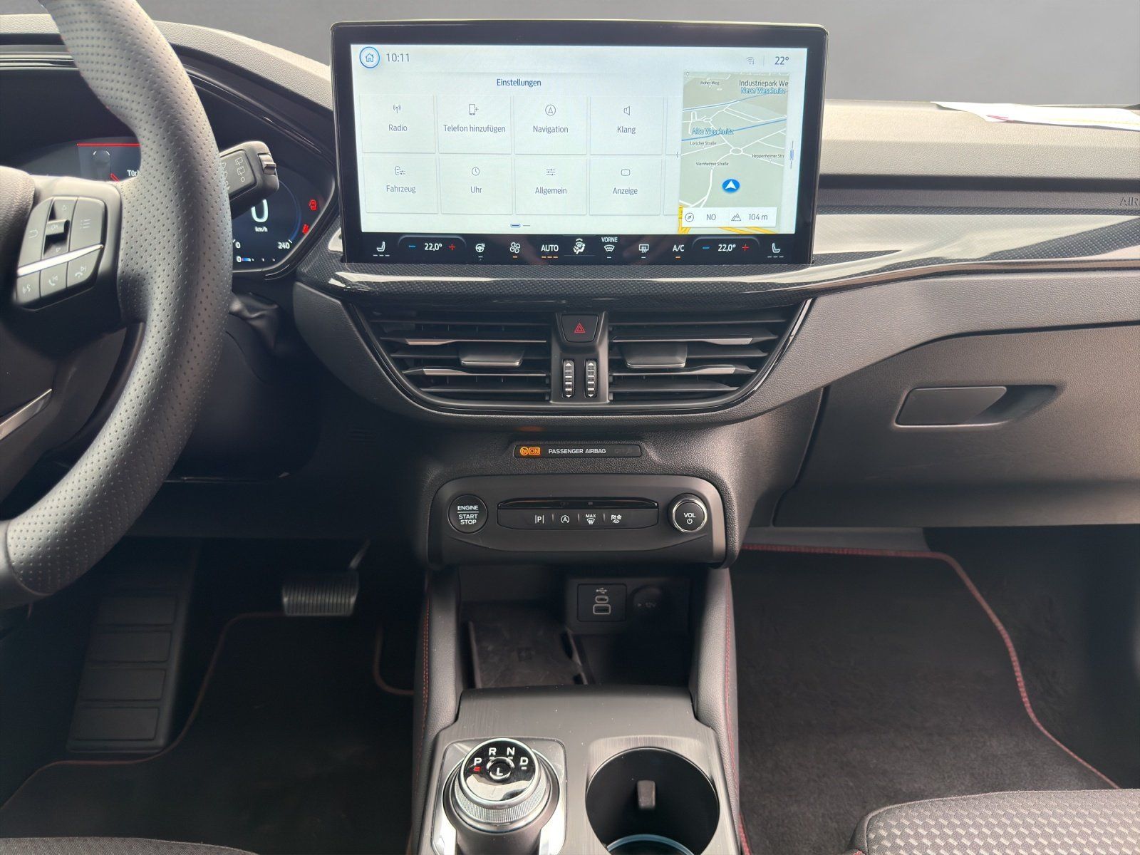 Fahrzeugabbildung Ford Focus 1.5 ST-Line X Aut./LED/ACC/AHK/KAMERA/SHZ/