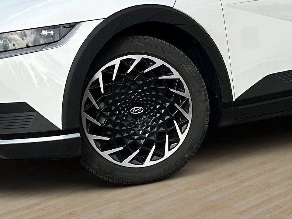 Fahrzeugabbildung Hyundai IONIQ 5 77kWh TECHNIQ ASSIST-P 20ALU 476KM-RANGE
