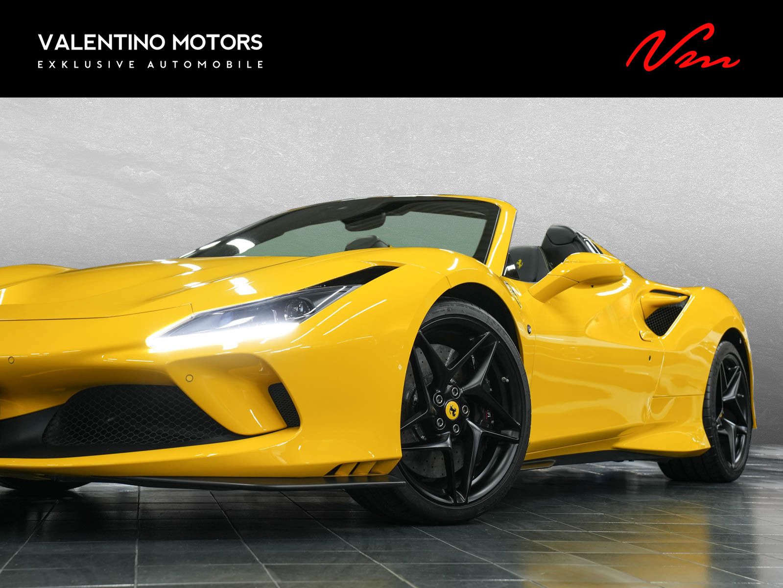 Fahrzeugabbildung Ferrari F8 Spider - Carbon! |Racing Sitze|JBL|BF-Display