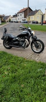 Triumph Speedmaster  - TRIUMPH SPEEDMASTER