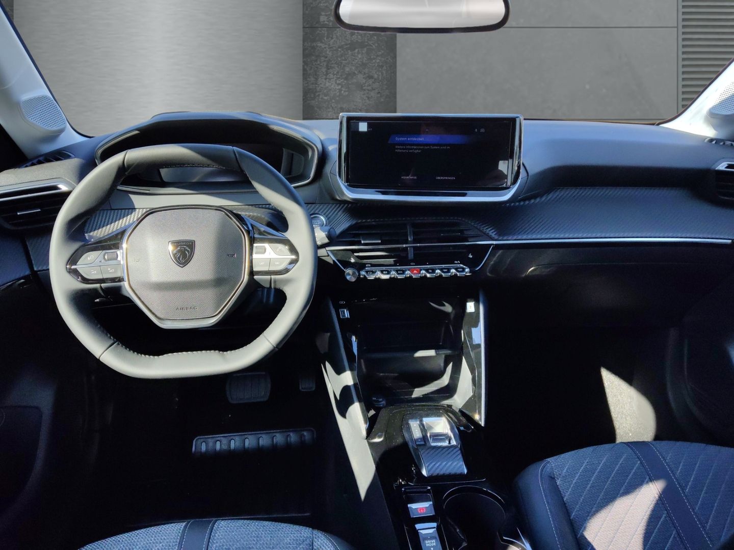 Peugeot e-208 - Bild 10