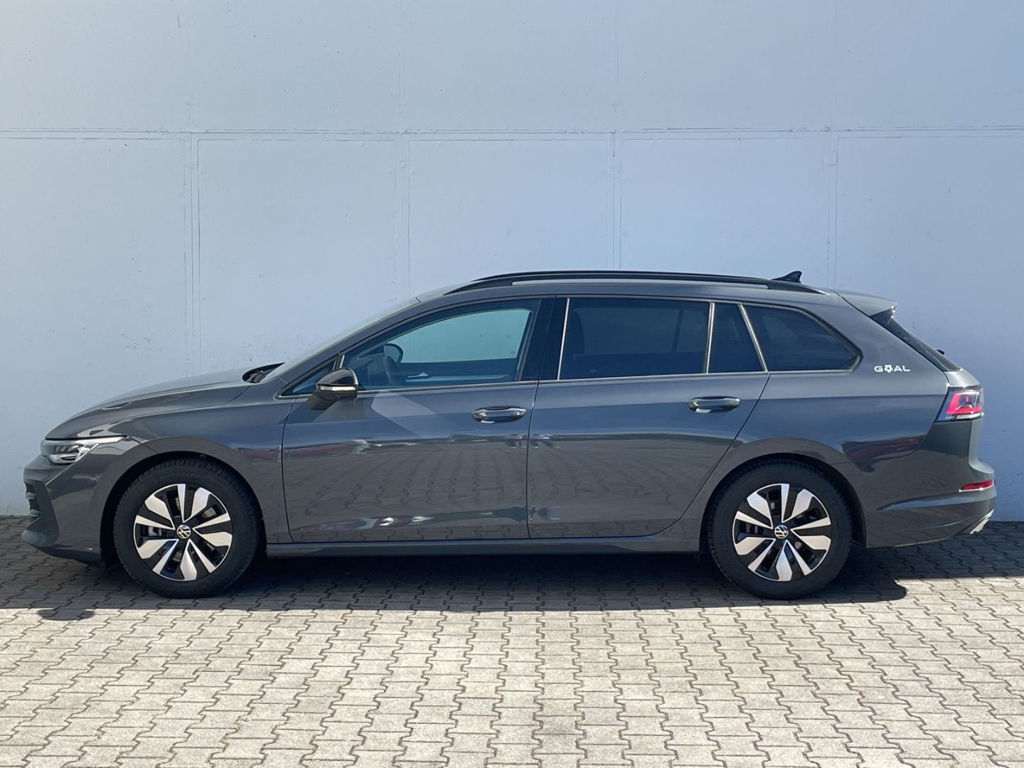 Golf Variant VIII 2.0TDI DSG Goal AHK/360°Kamera